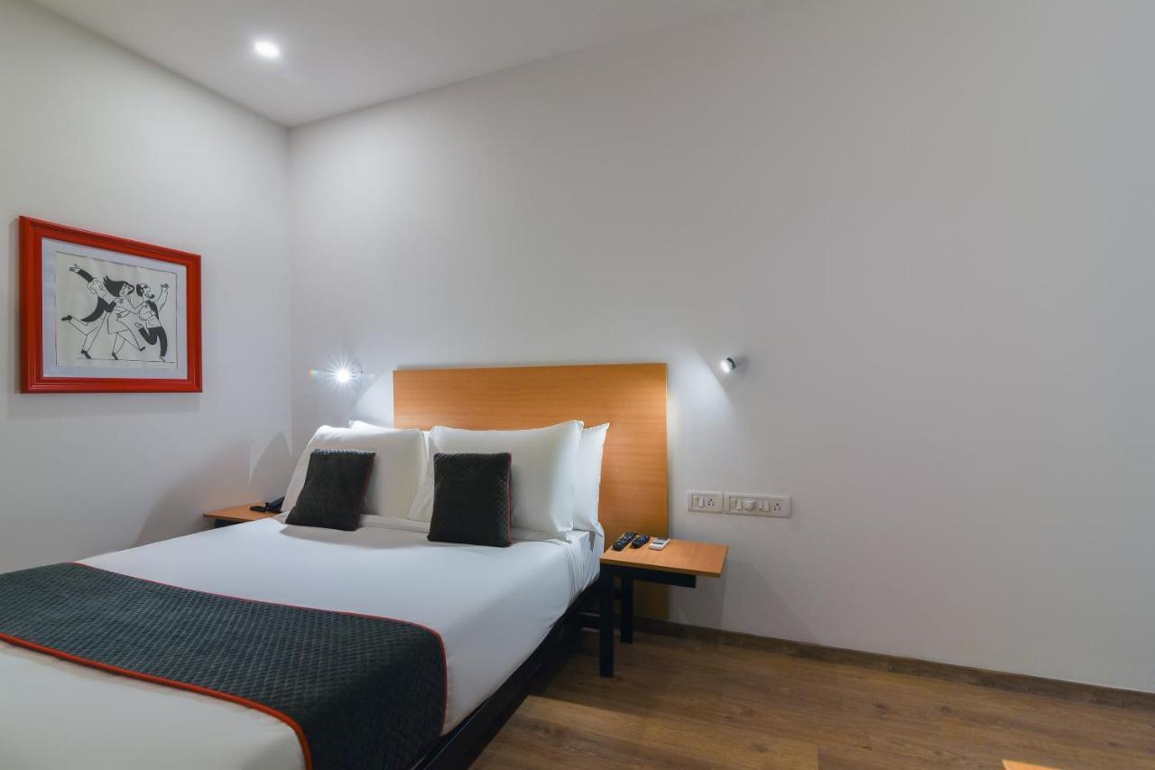 Super Townhouse Spruce Hotels Bellandur Бангалор Екстериор снимка