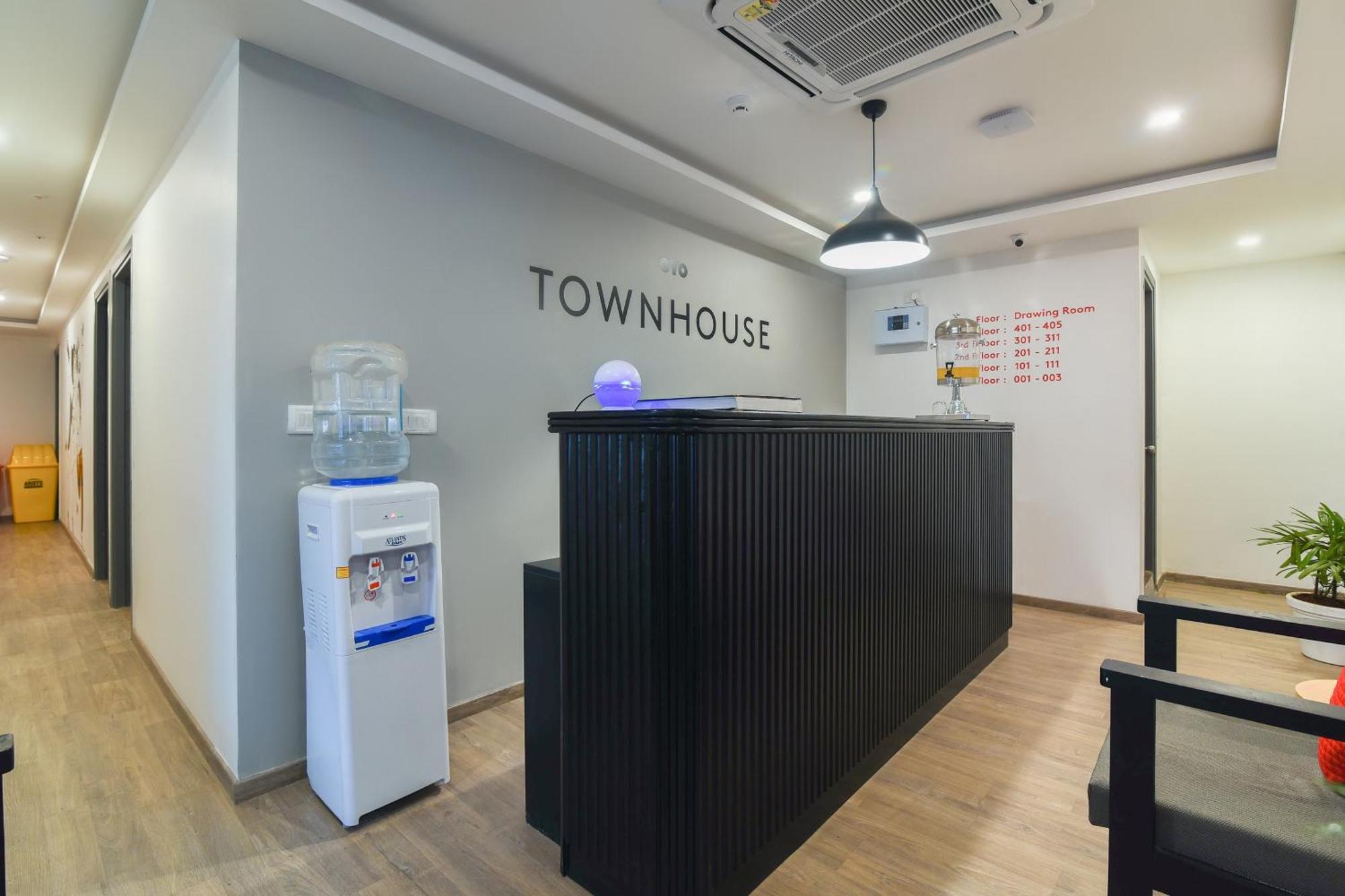Super Townhouse Spruce Hotels Bellandur Бангалор Екстериор снимка